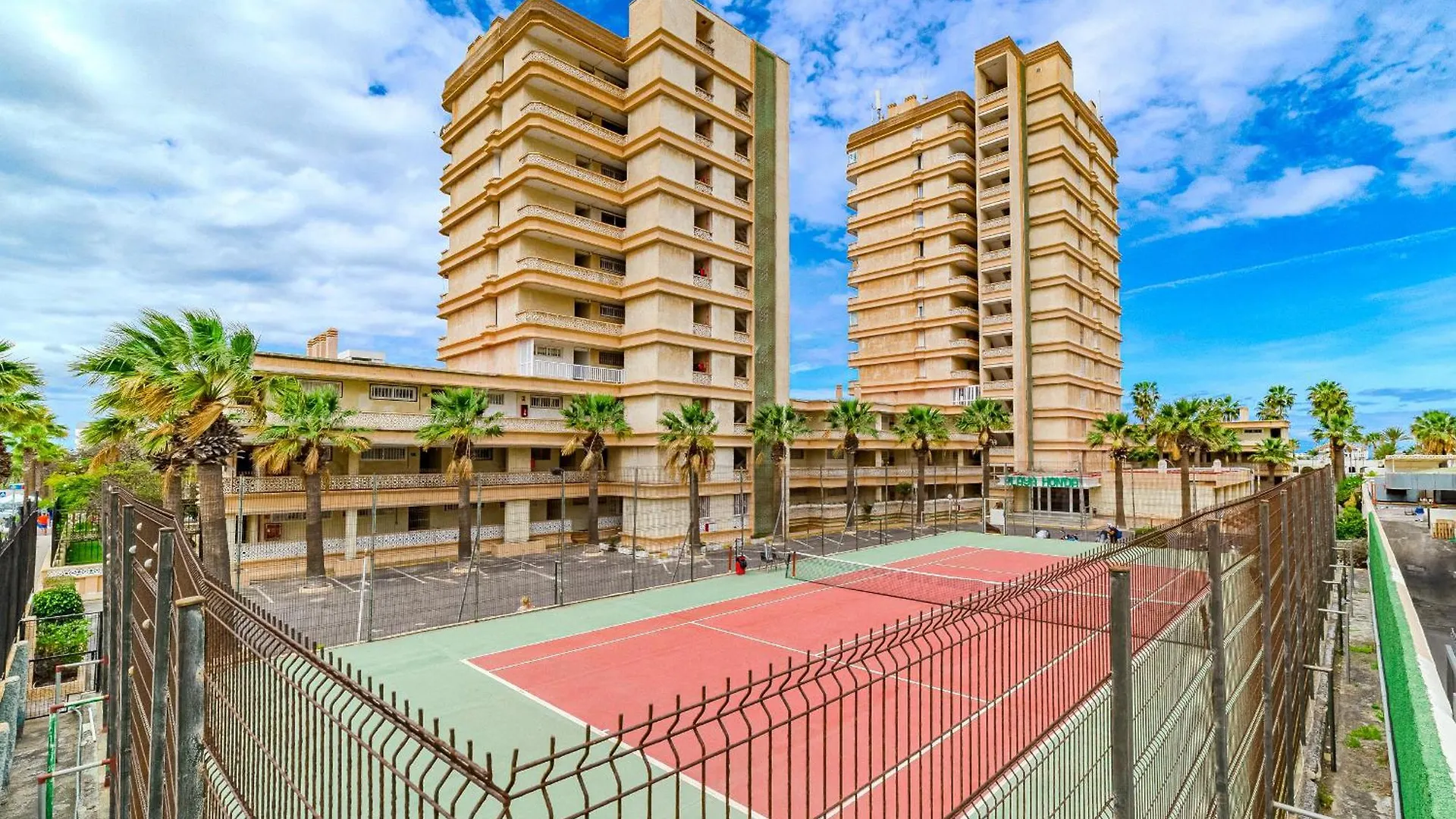 Ocean Breeze Retreat Lägenhet Playa de las Americas  Spanien